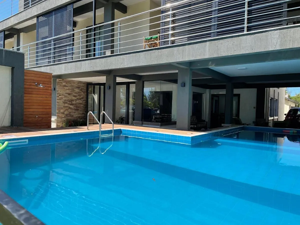 Apart-Hotel Encantos do Mar - Beira Mar Palhoça Apartahotel
