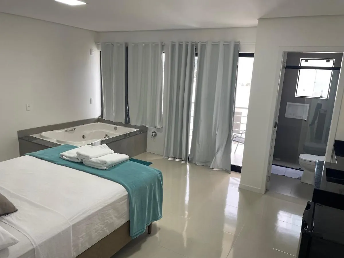 Apart-Hotel Encantos do Mar - Beira Mar Palhoça Apartahotel